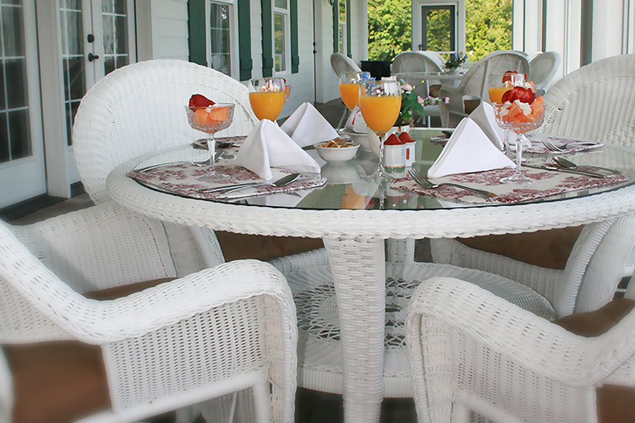 orange juice and fruit