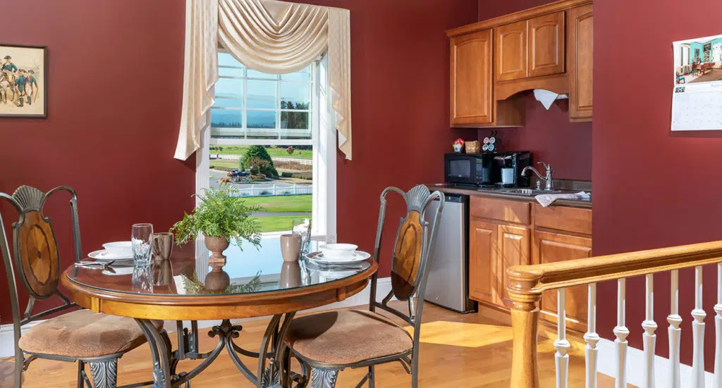 General Washington Suite kitchen