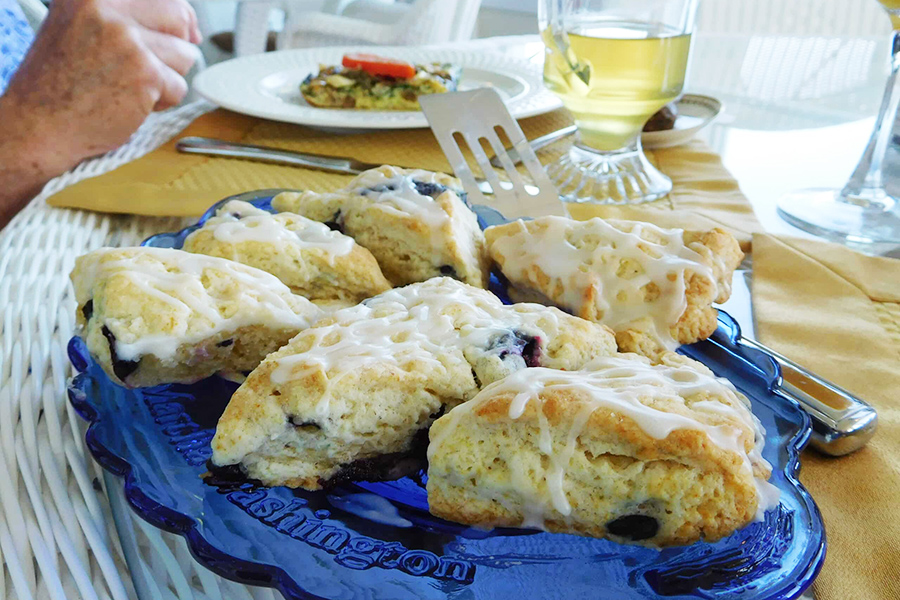 plate of scones