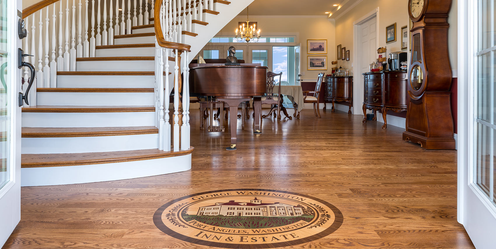 George Washington Inn Entry